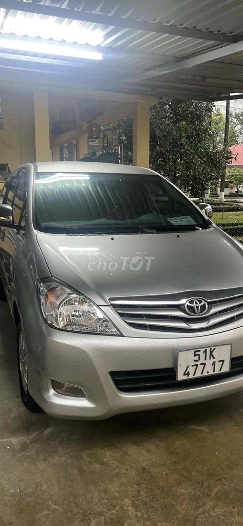 Toyota Innova 2010 - ảnh 1