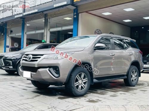 Toyota Fortuner 2.4G 4x2 MT 2020 - ảnh 2