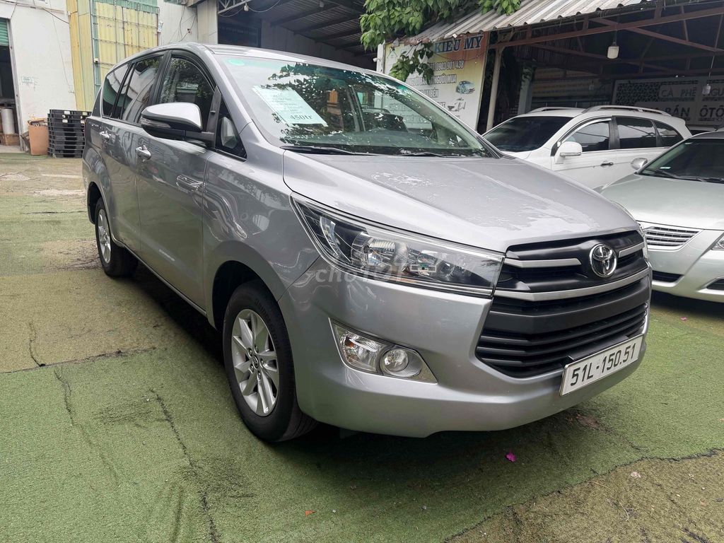 Toyota Innova G 2017 - ảnh 4