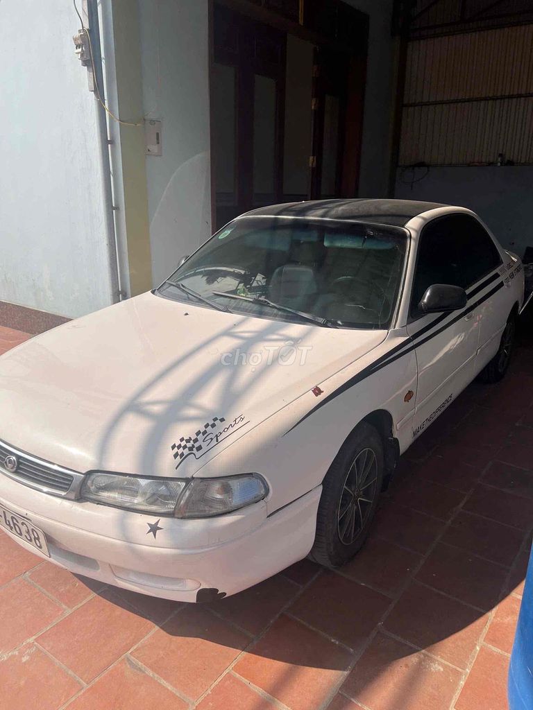 Mazda 626 1999 - ảnh 1