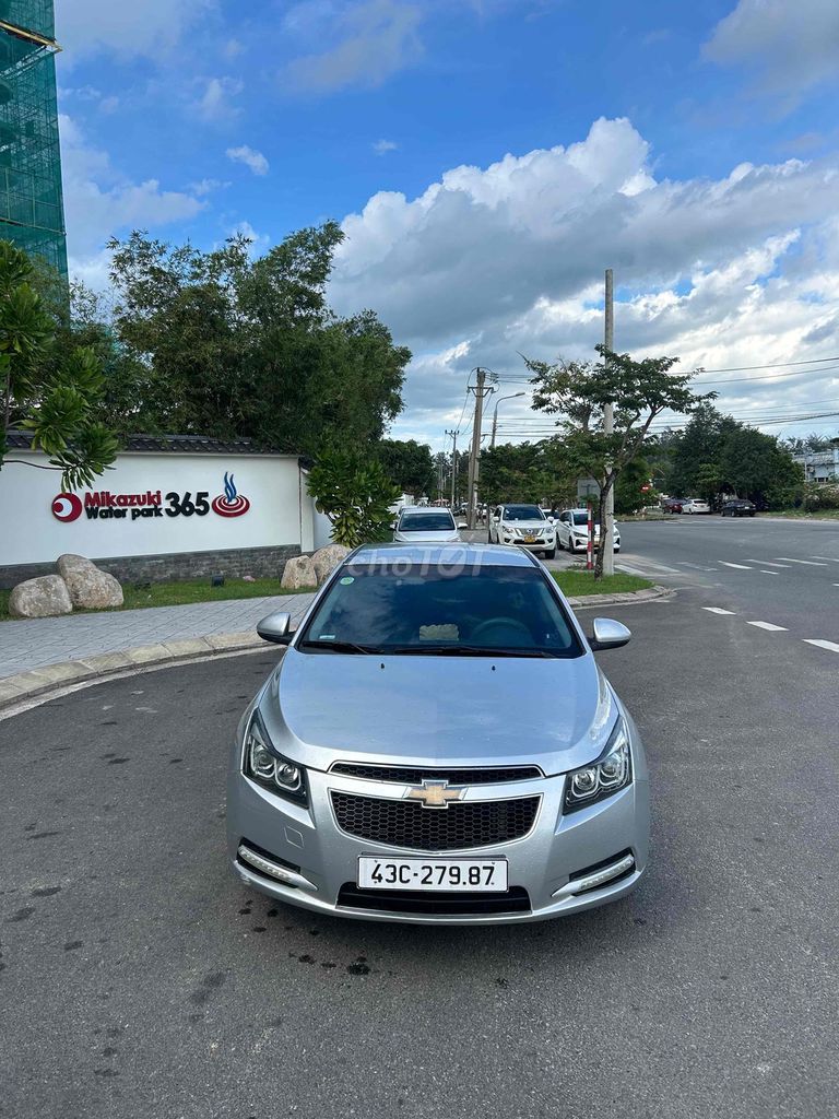 Chevrolet Cruze 2011 - ảnh 1