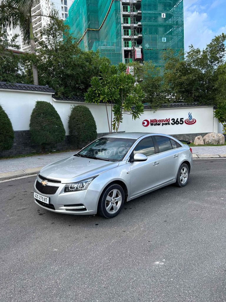 Chevrolet Cruze 2011 - ảnh 2