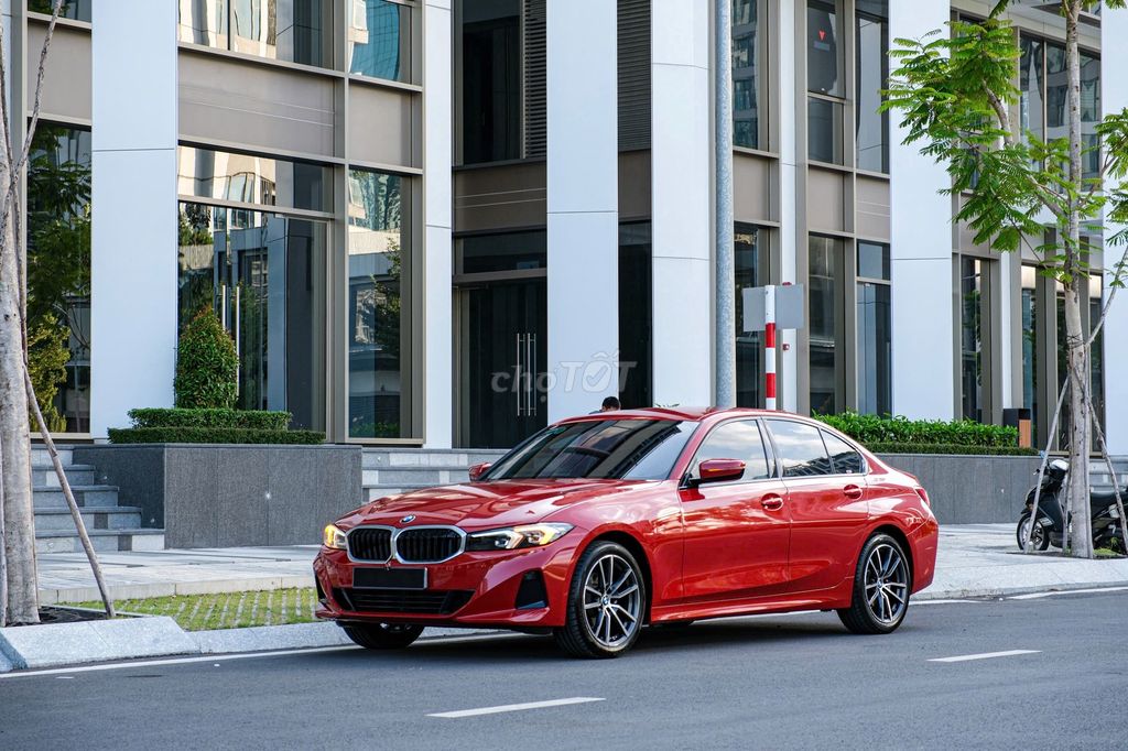 BMW 2025 - ảnh 1