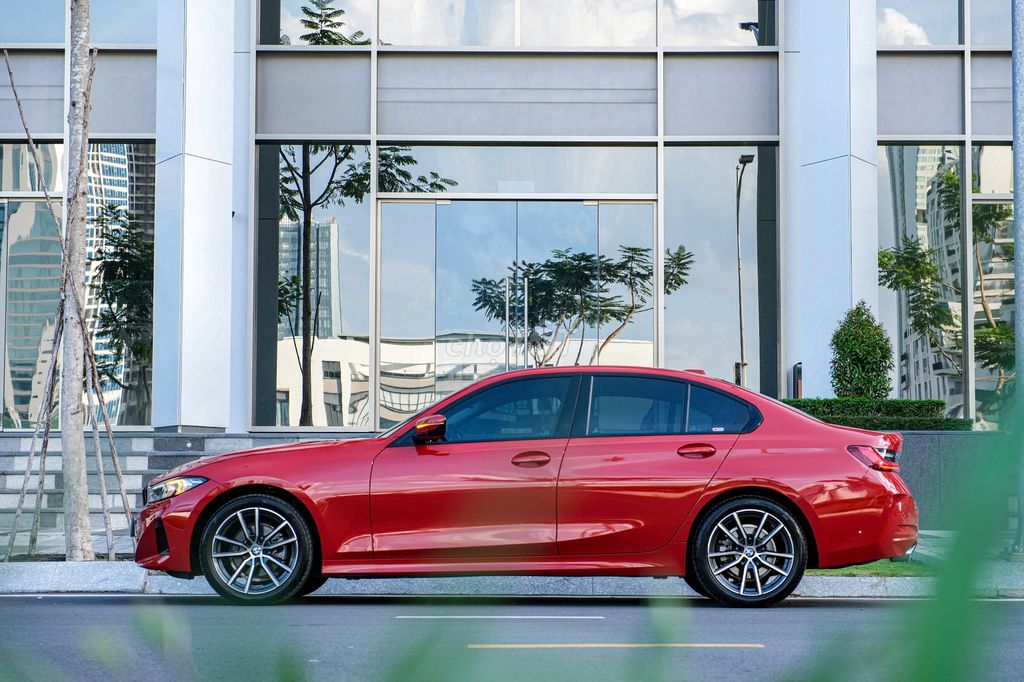 BMW 2025 - ảnh 3