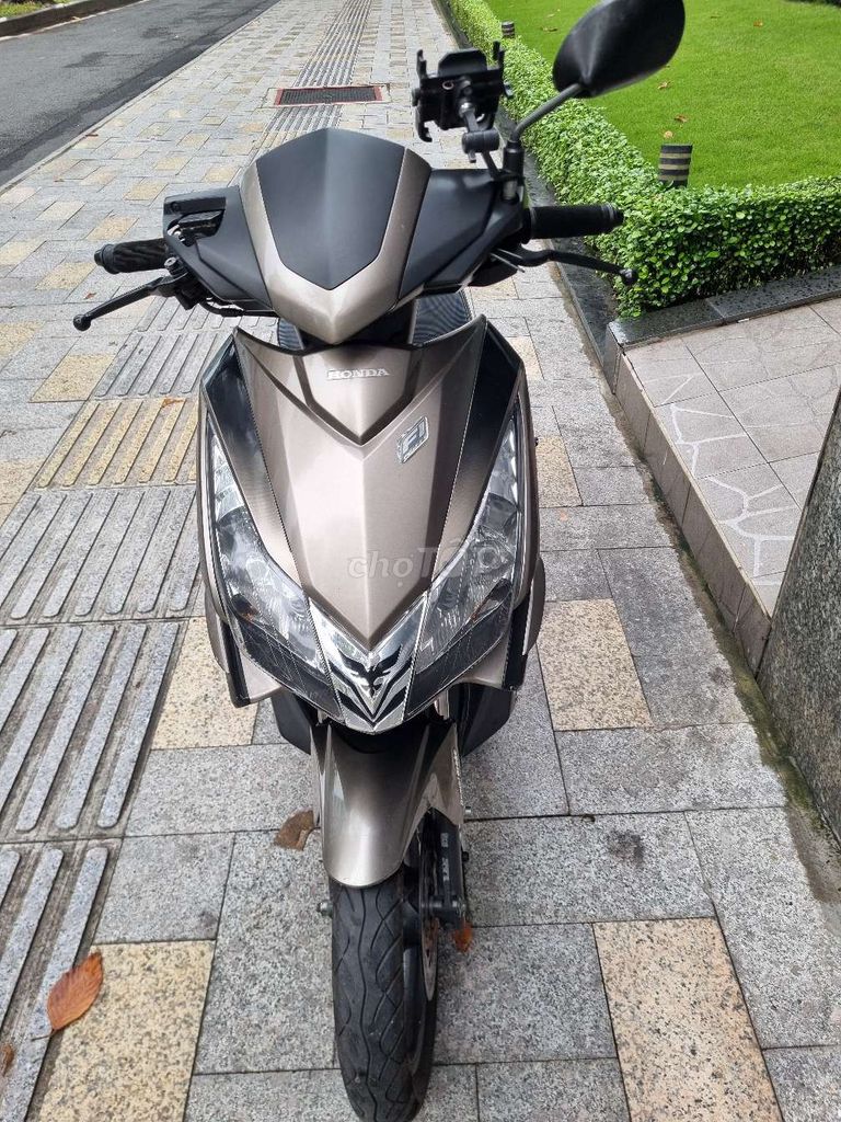 Honda Air Blade 2010 - ảnh 1