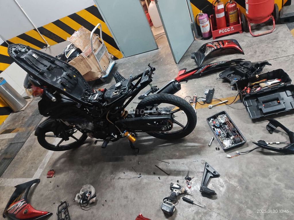Yamaha Exciter 2011 - ảnh 2