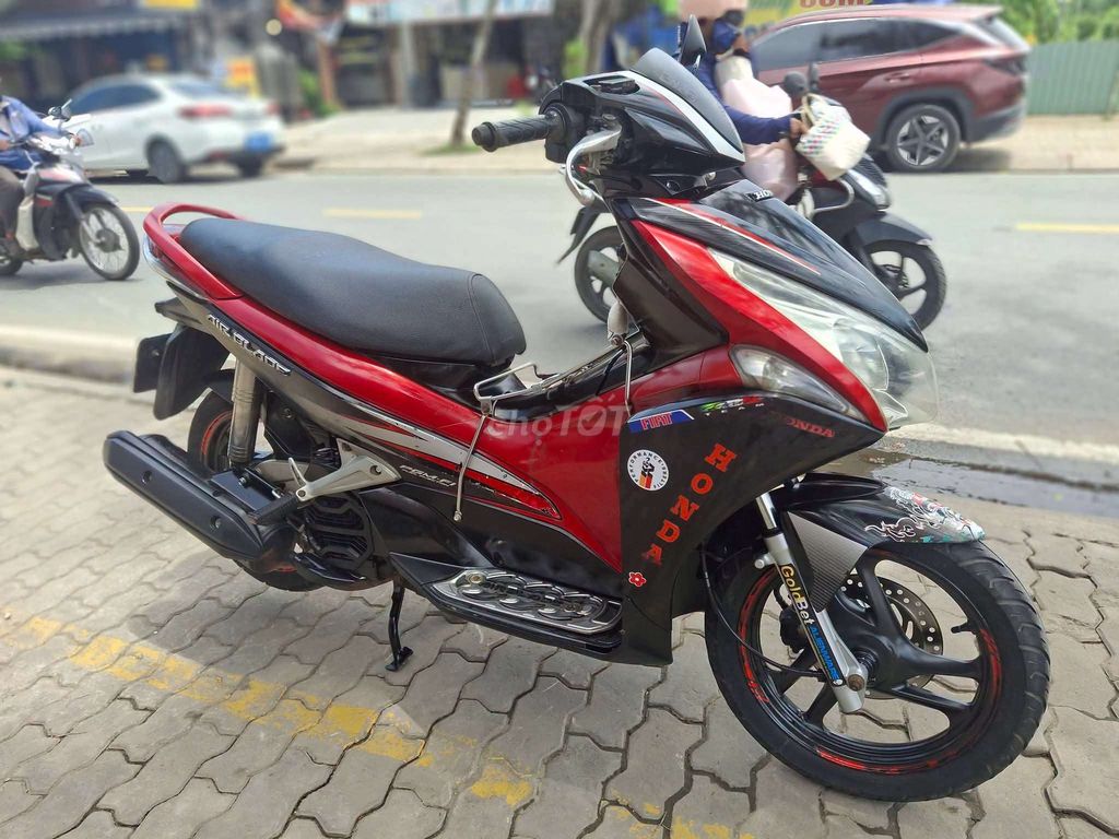 Honda Air Blade 2012 - ảnh 2