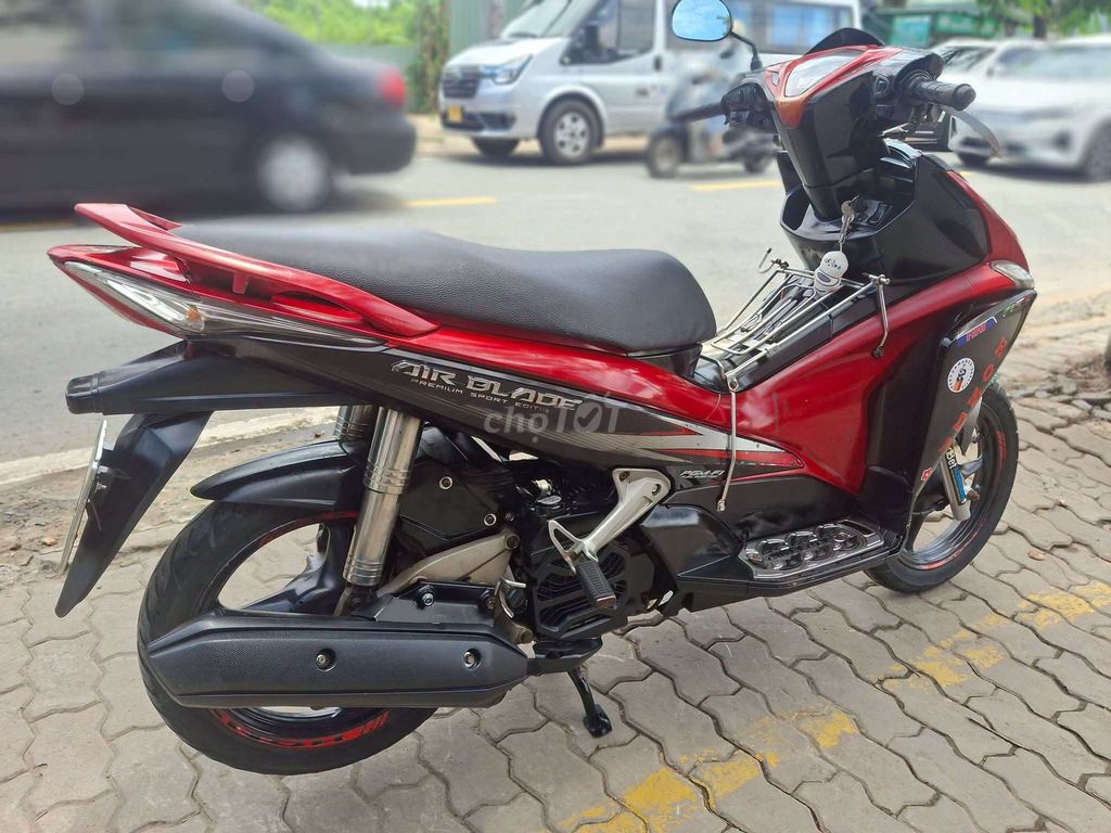 Honda Air Blade 2012 - ảnh 3