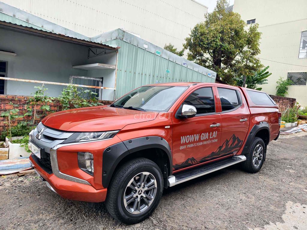 Mitsubishi Triton 2021 - ảnh 4