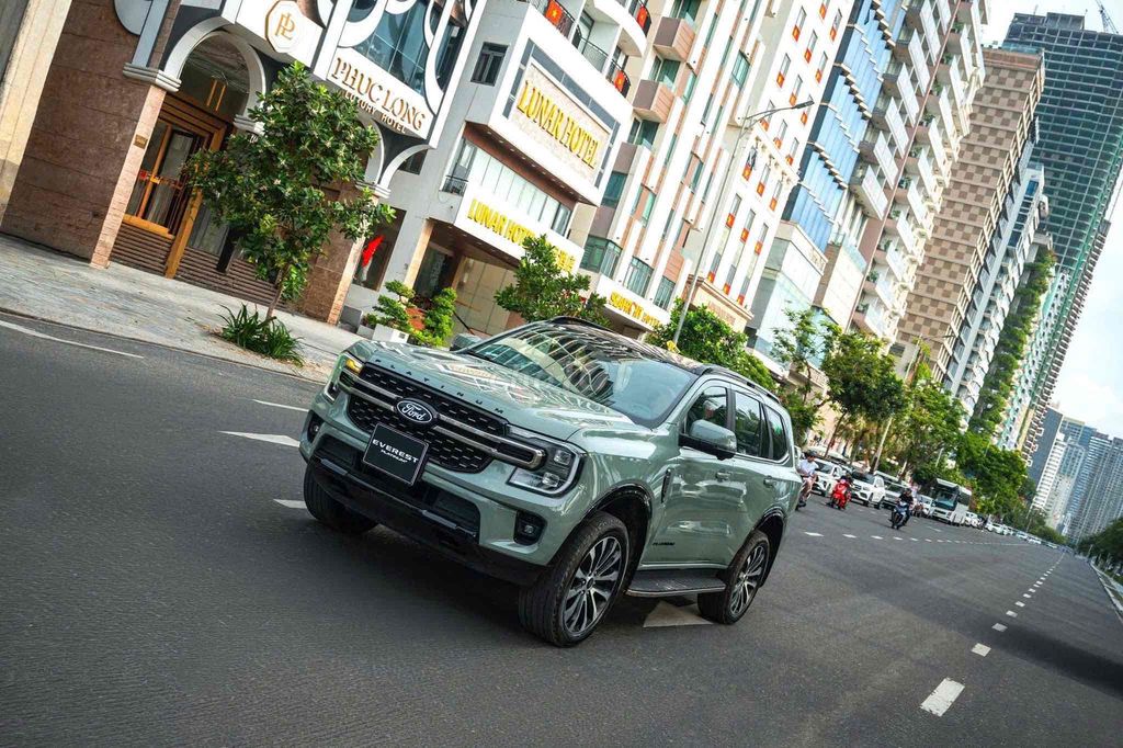 Ford 2026 - ảnh 1