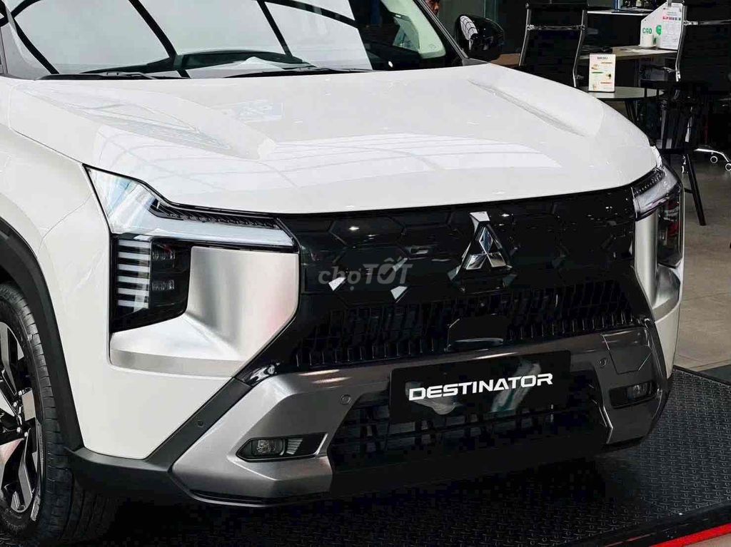 Mitsubishi - ảnh 2