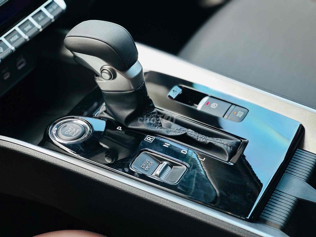 Mitsubishi - ảnh 5