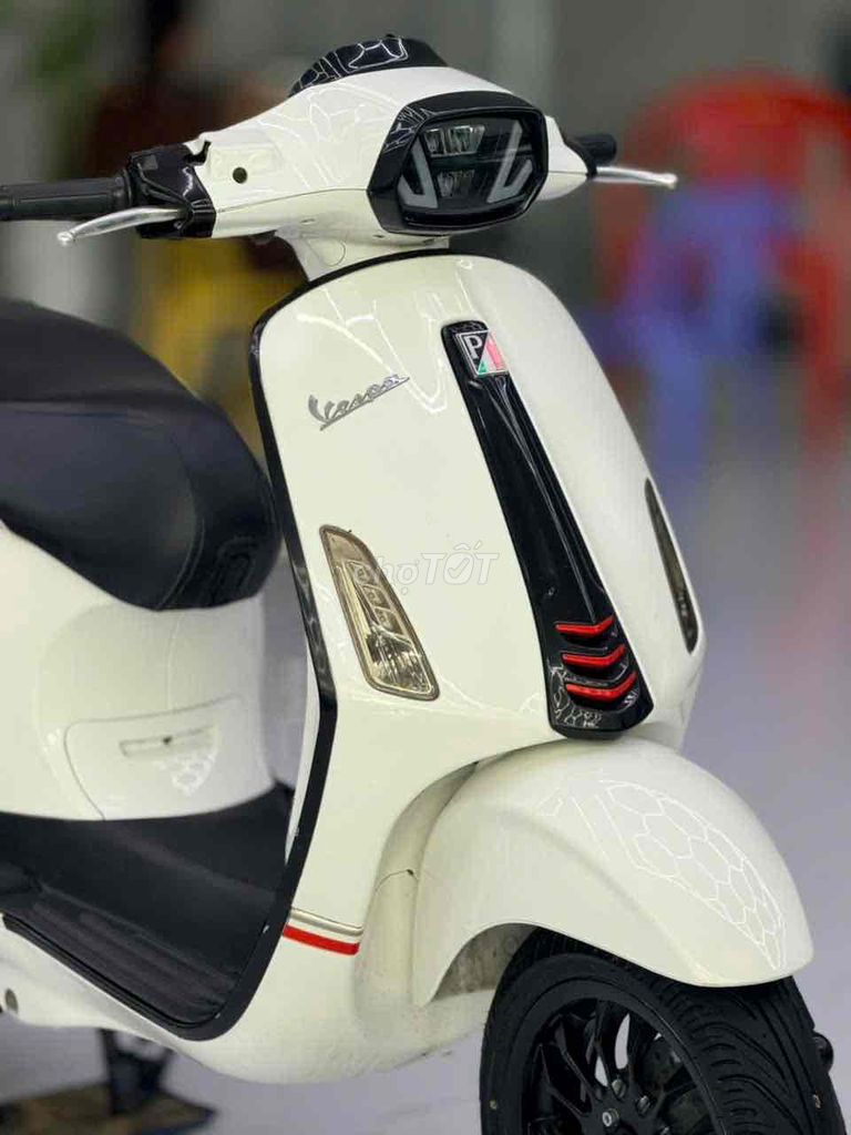 Vespa Sprint 2017 - ảnh 4