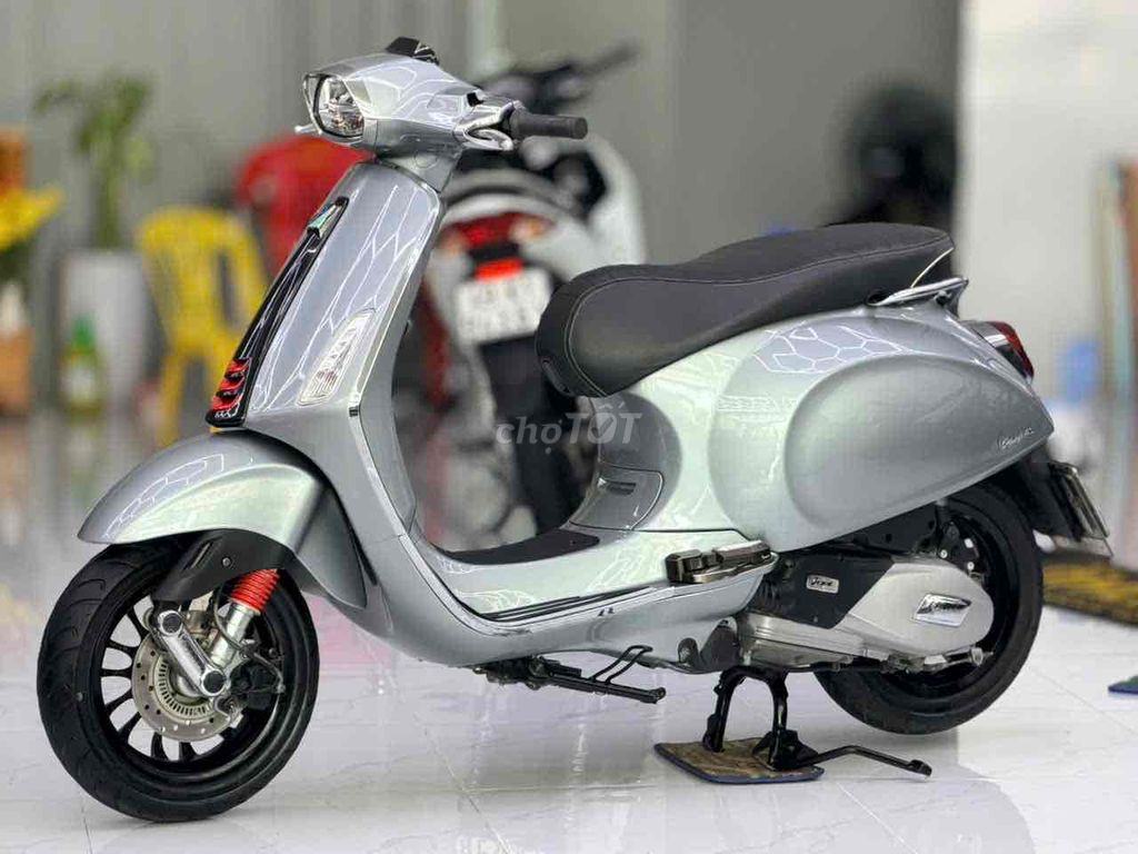 Vespa 2021 - ảnh 4