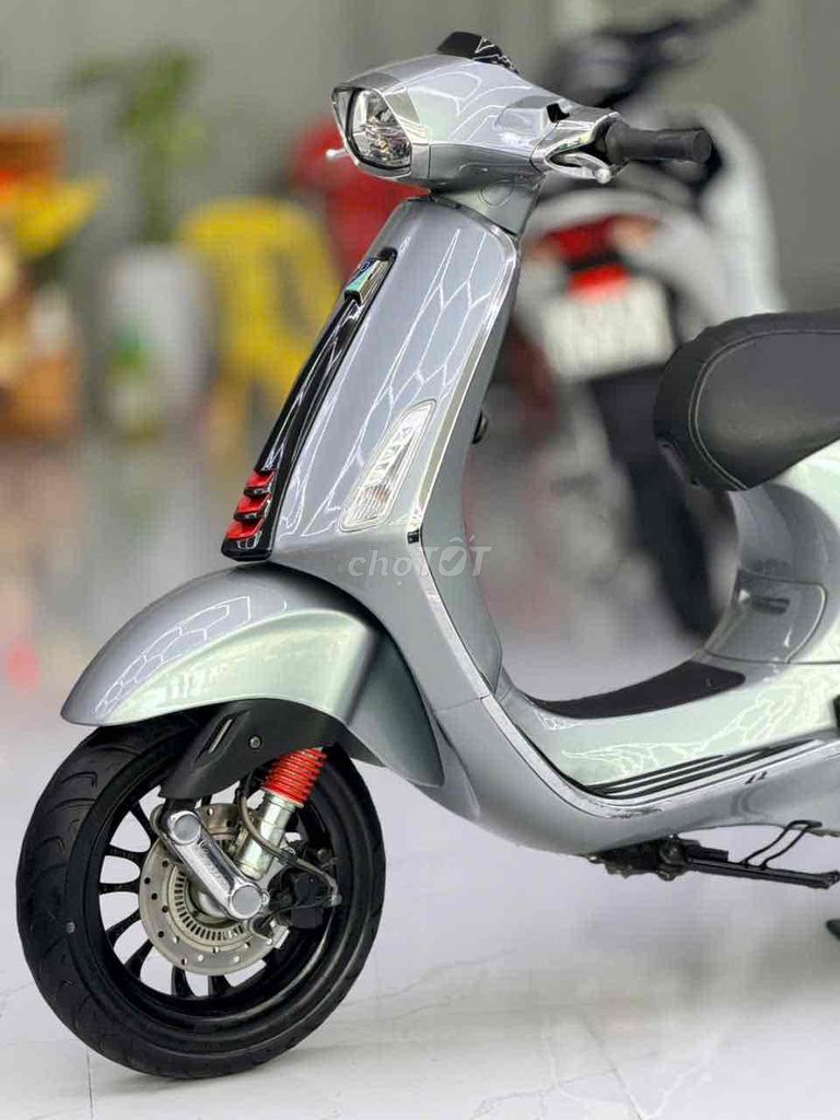 Vespa 2021 - ảnh 5