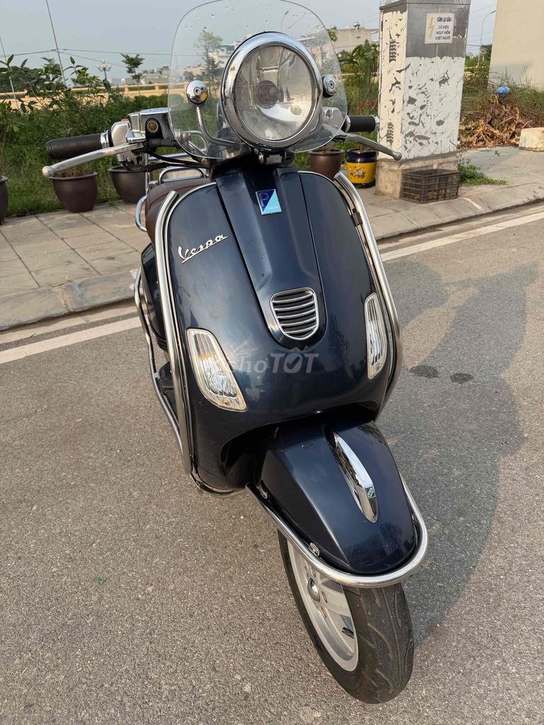 Piaggio Vespa 2013 - ảnh 1