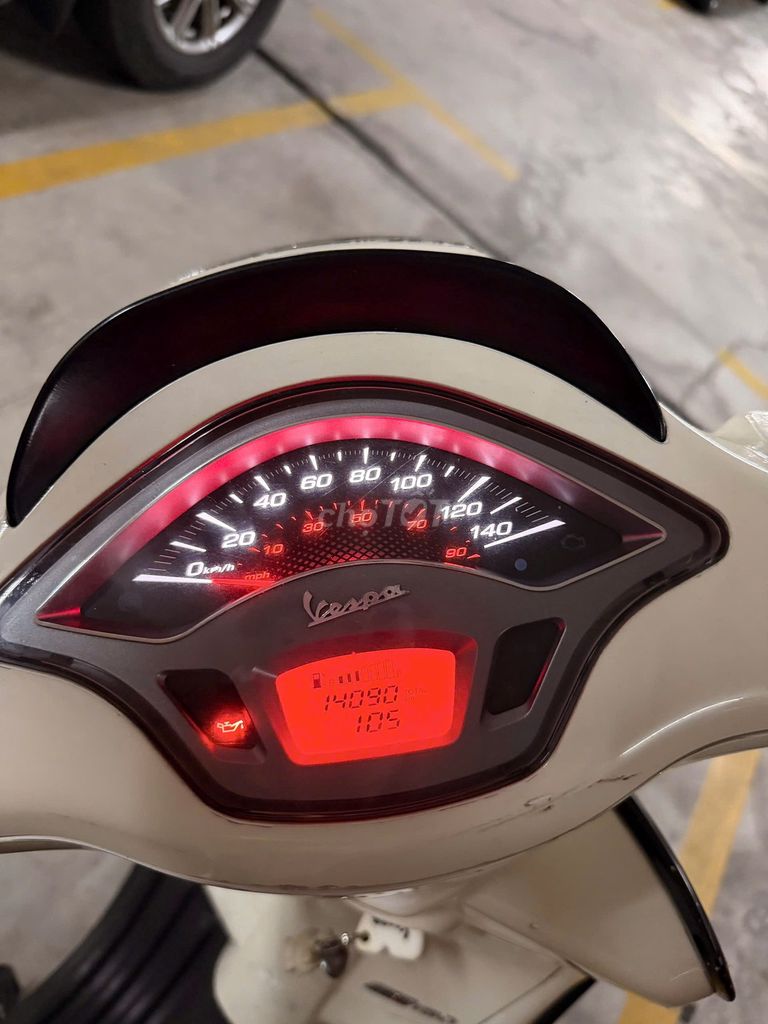 Piaggio Vespa 2021 - ảnh 1