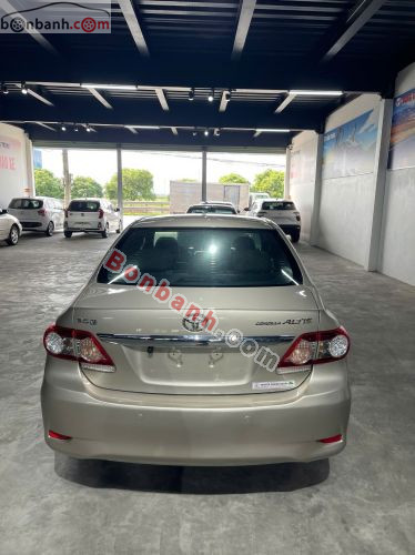 Toyota Corolla Altis 2012 - ảnh 3
