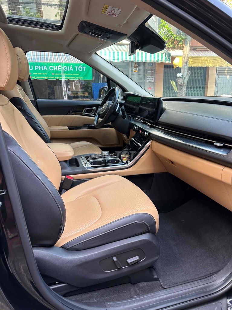 Kia Carnival 2021 - ảnh 4