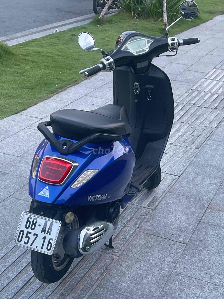 Vespa 2023 - ảnh 4