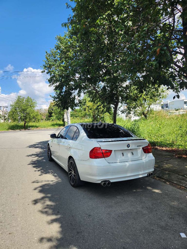 BMW 2010 - ảnh 5
