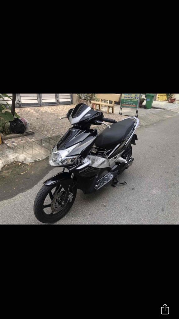 Honda Air Blade - ảnh 3