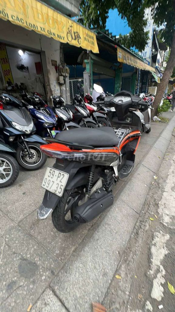 Honda Air Blade 2010 - ảnh 3