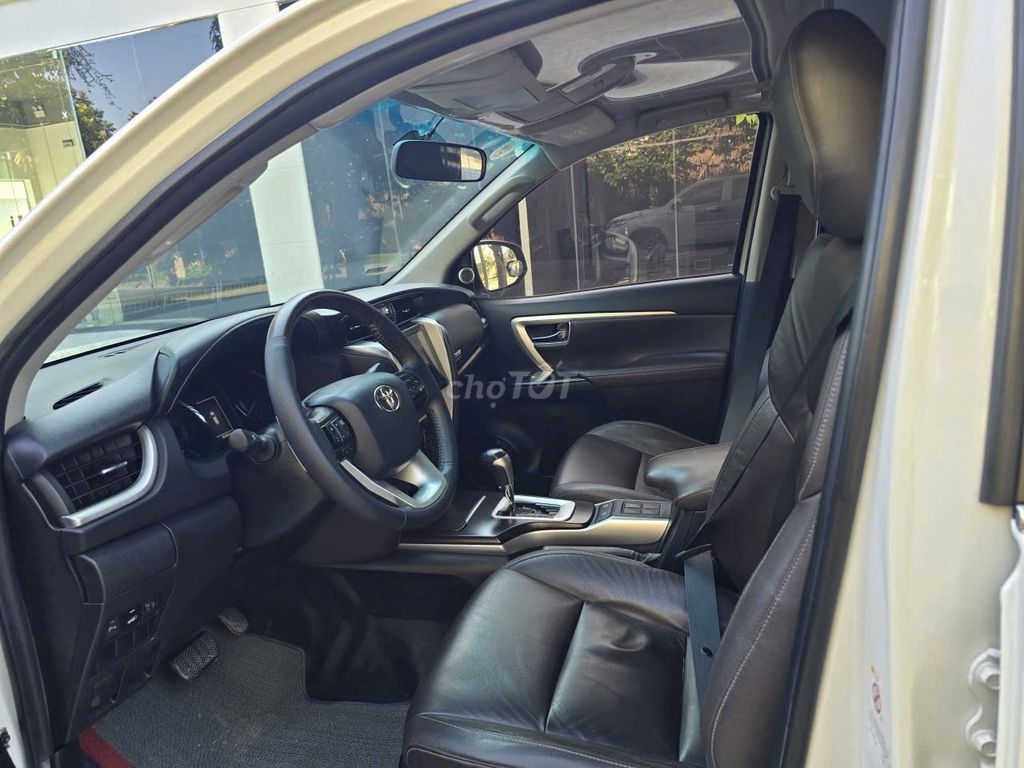 Toyota Fortuner 2020 - ảnh 1