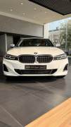 BMW 3 Series 320i Sport Line 2025 - ảnh 1