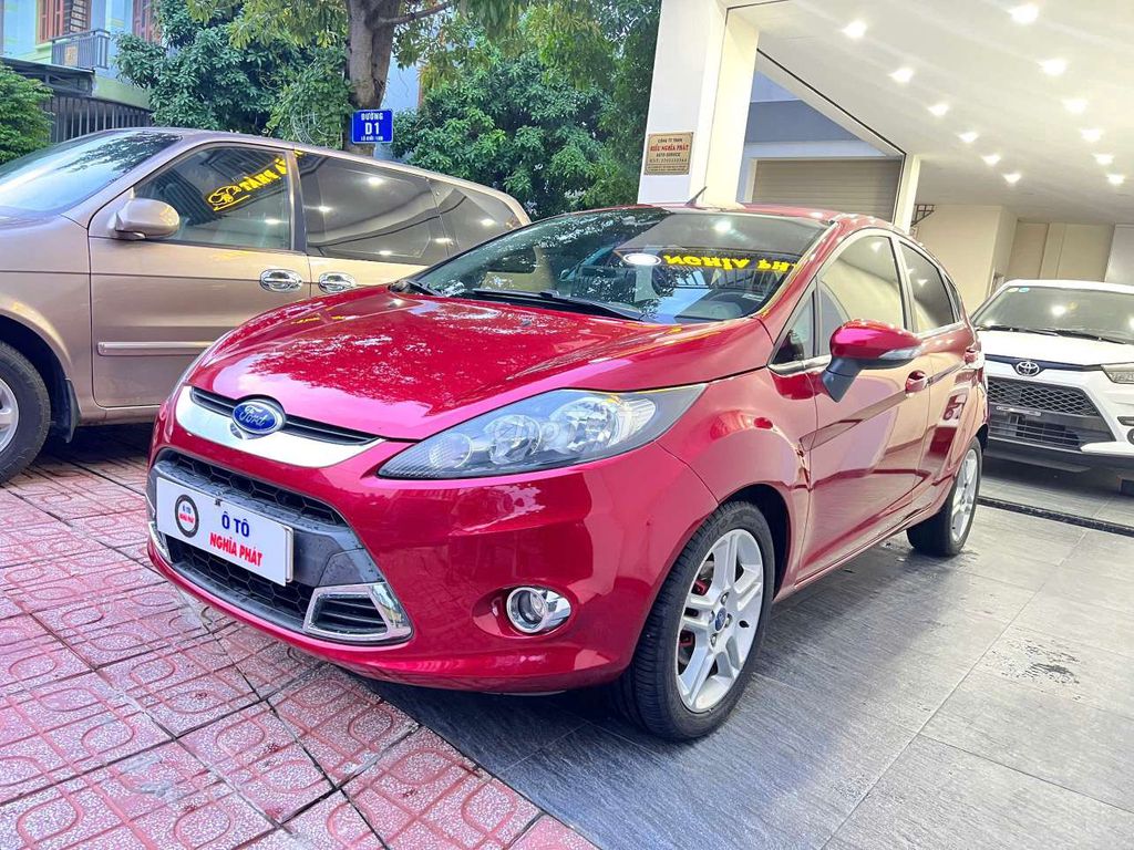 Ford Fiesta 2012 - ảnh 4