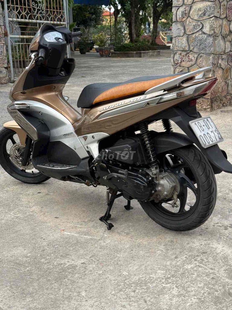 Honda Air Blade 2011 - ảnh 3