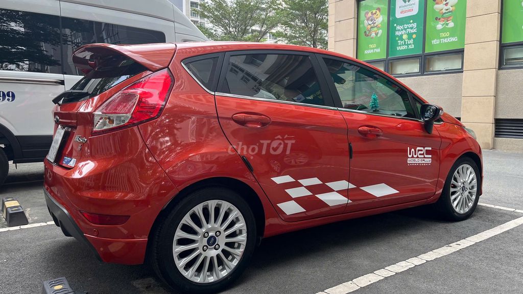 Ford Fiesta 2017 - ảnh 2