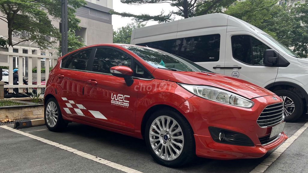 Ford Fiesta 2017 - ảnh 3