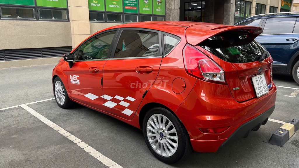 Ford Fiesta 2017 - ảnh 4