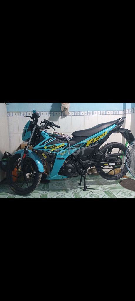 Suzuki Satria 2022 - ảnh 1