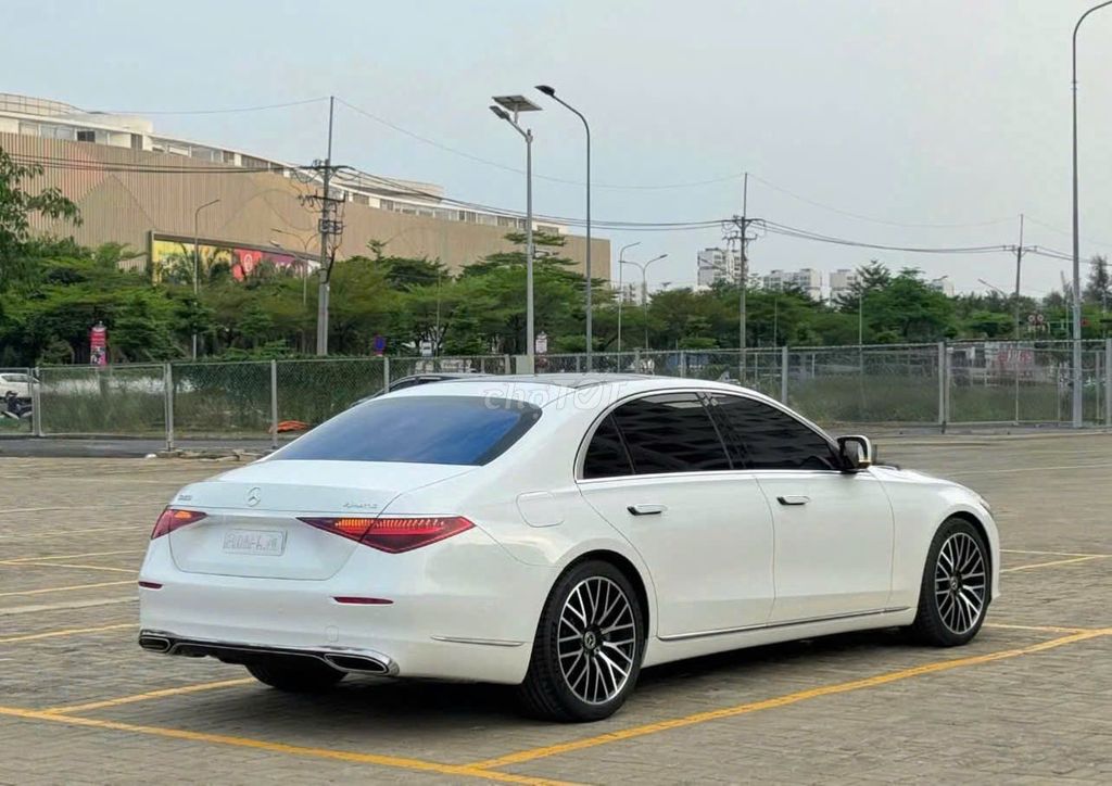 Mercedes-Benz - ảnh 3
