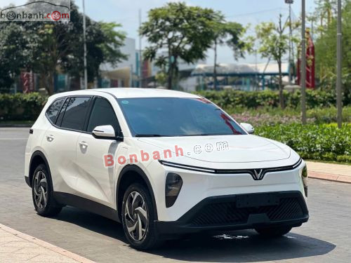 VinFast Limo Green AT 2026 - ảnh 1