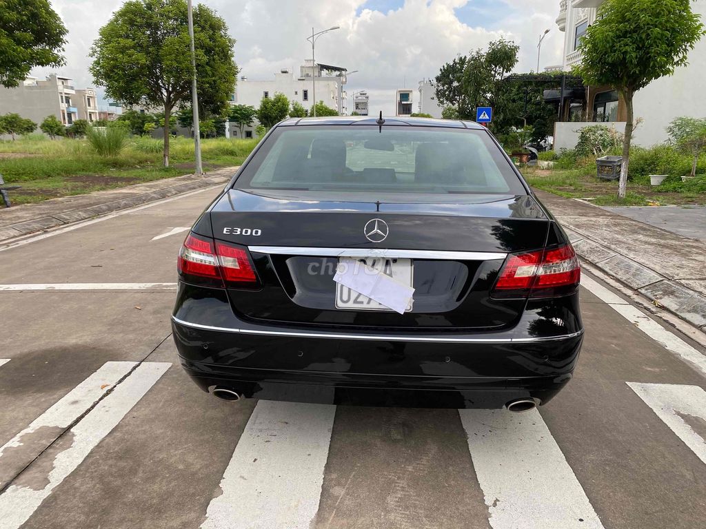 Mercedes-Benz 2009 - ảnh 4
