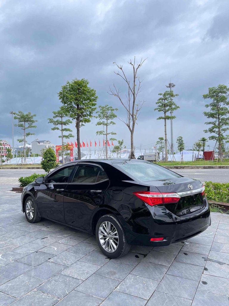 Toyota Corolla Altis 2015 - ảnh 5
