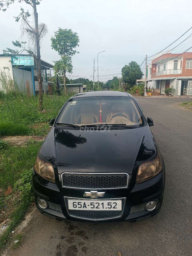 Chevrolet Aveo - ảnh 1