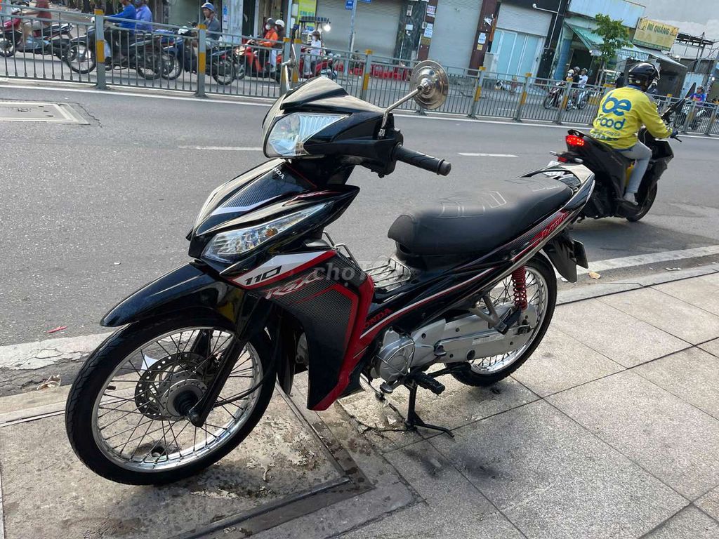 Honda Wave 2012 - ảnh 4