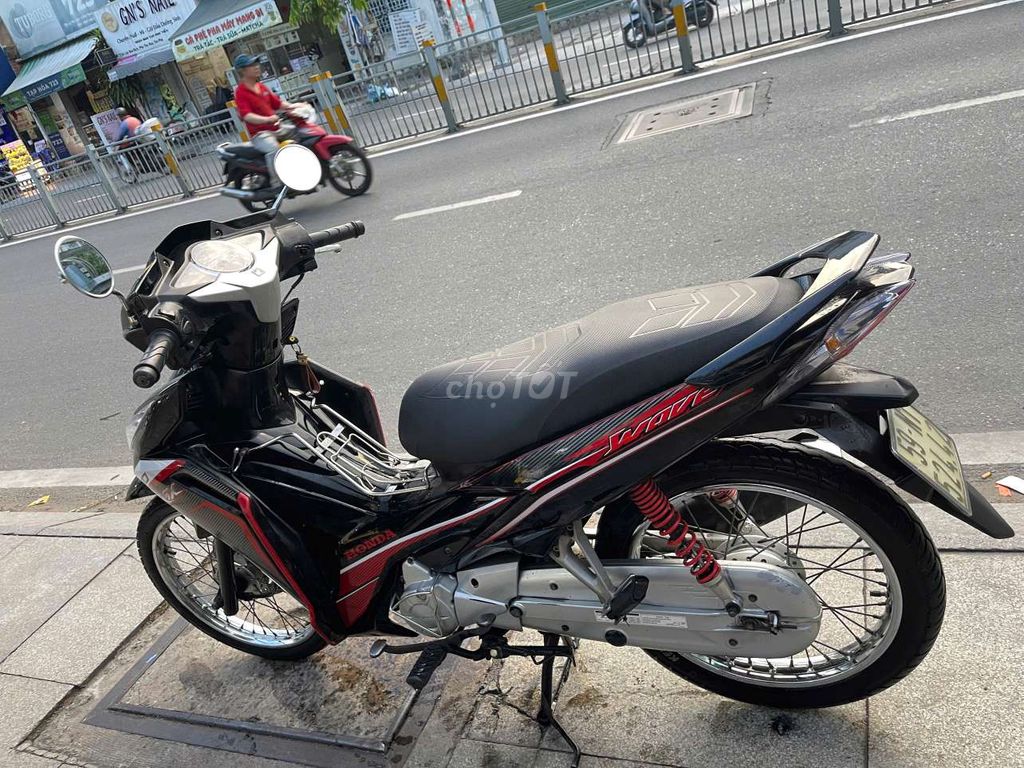 Honda Wave 2012 - ảnh 5