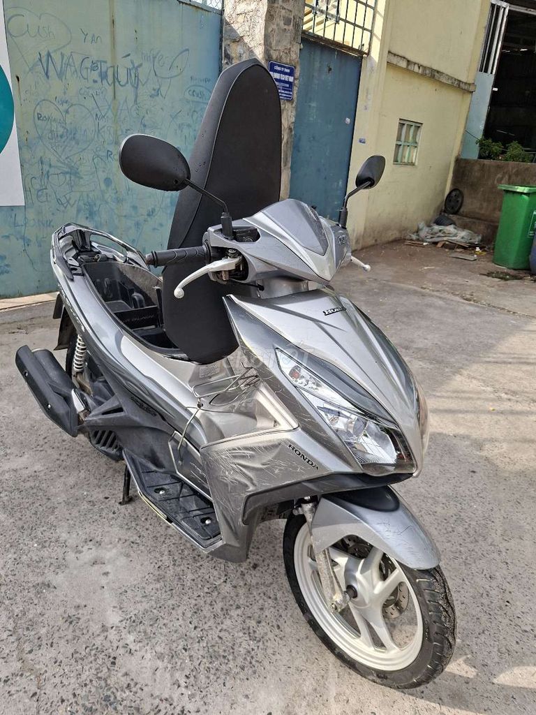 Honda Air Blade 2015 - ảnh 2