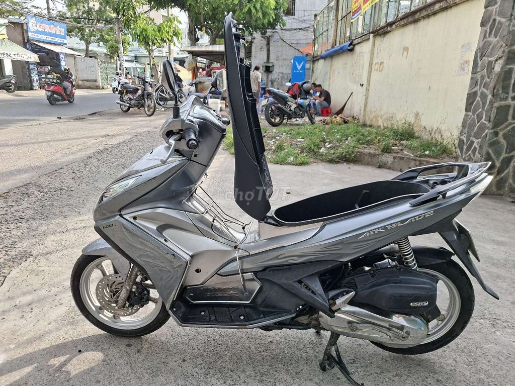 Honda Air Blade 2015 - ảnh 3