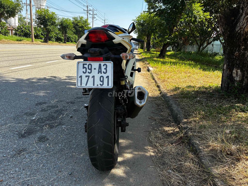 Kawasaki Ninja 2016 - ảnh 1