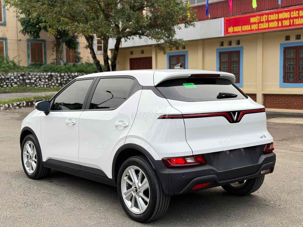 VinFast VF5 - ảnh 2