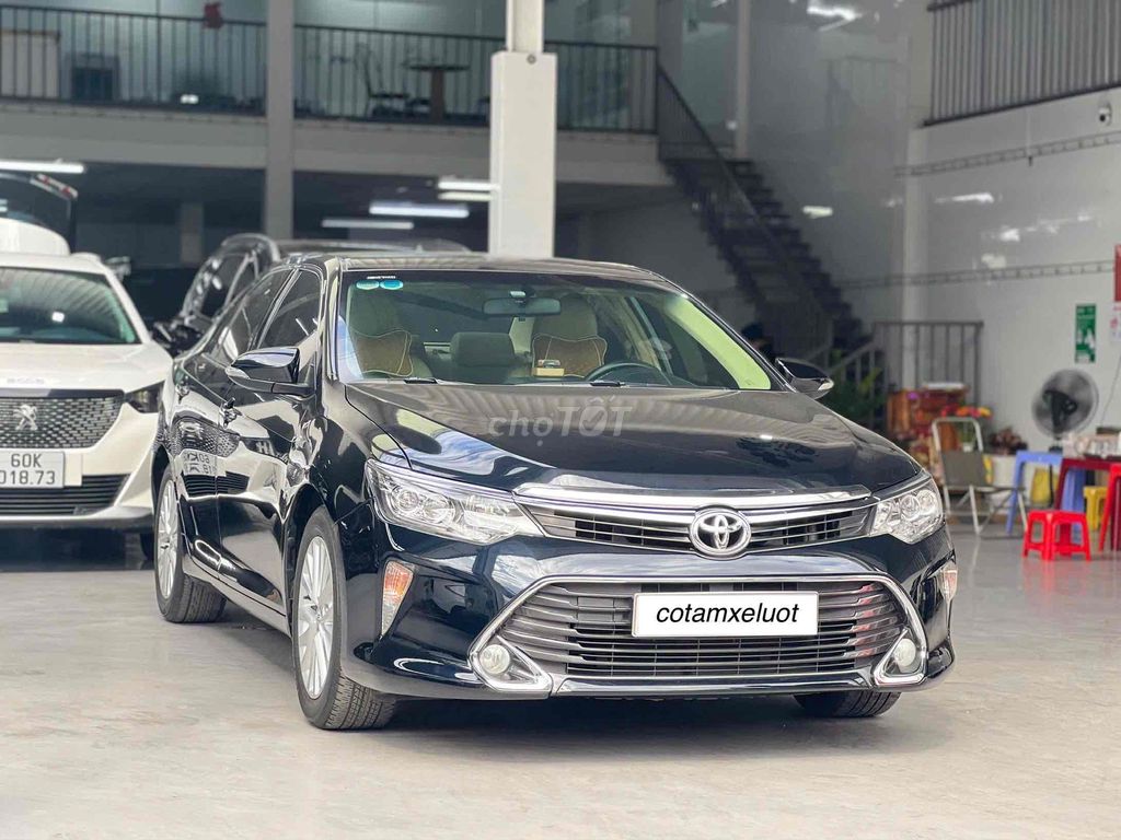 Toyota Camry 2.0E 2018 - ảnh 3