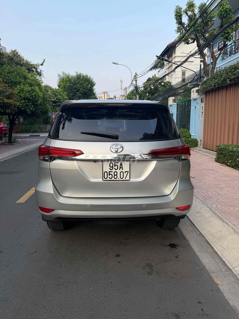 Toyota Fortuner 2020 - ảnh 4