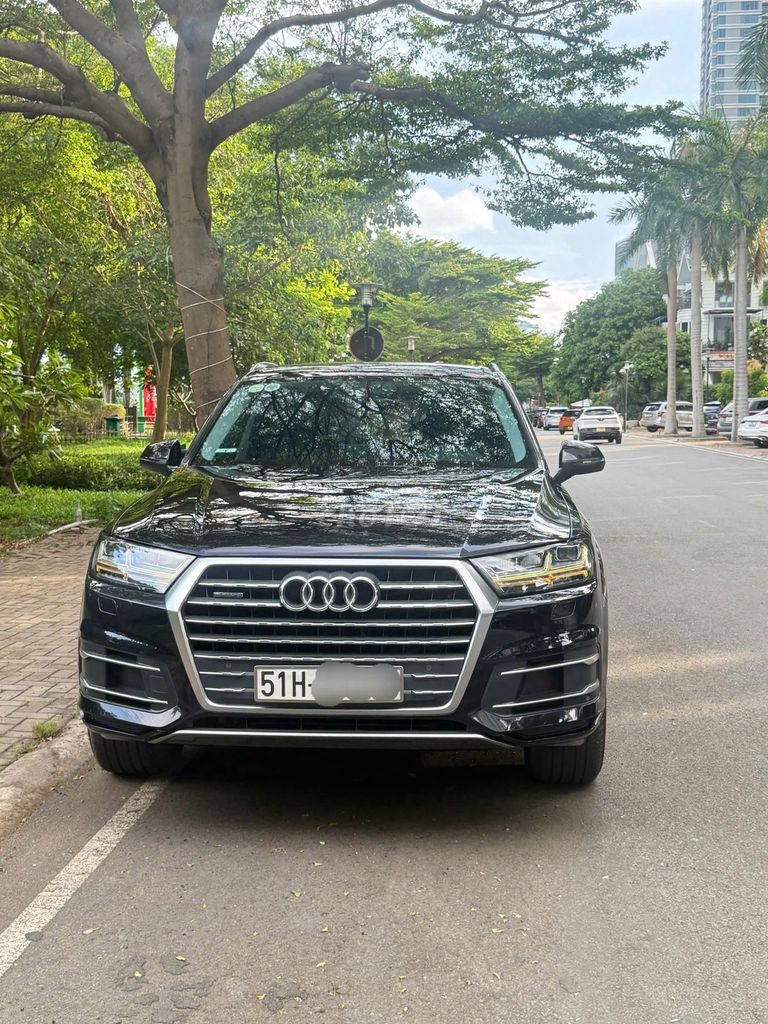 Audi Q7 2018 - ảnh 1