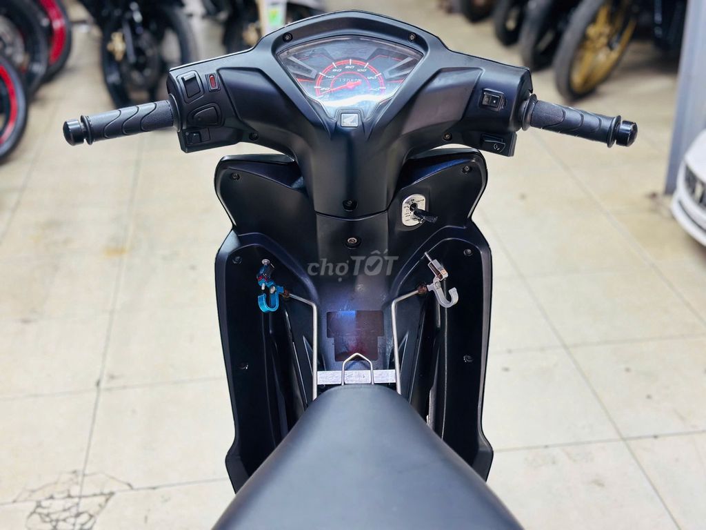 XE M 2020 - ảnh 2